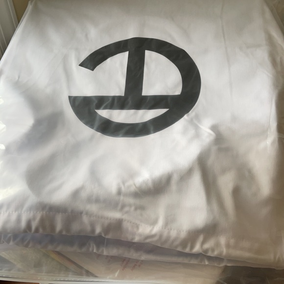 *NEW* TELFAR LARGE CYAN BLUE NEW RELEASE PURSE BAG - Picture 3 of 7